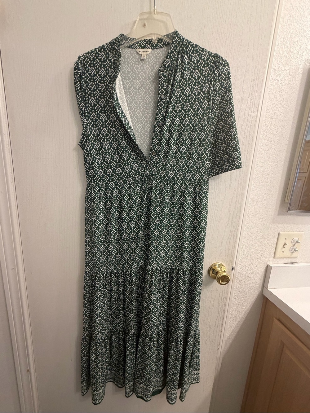 Max Studio Dark Green & White Printed Short-Sleeve Tiered Midi Dress